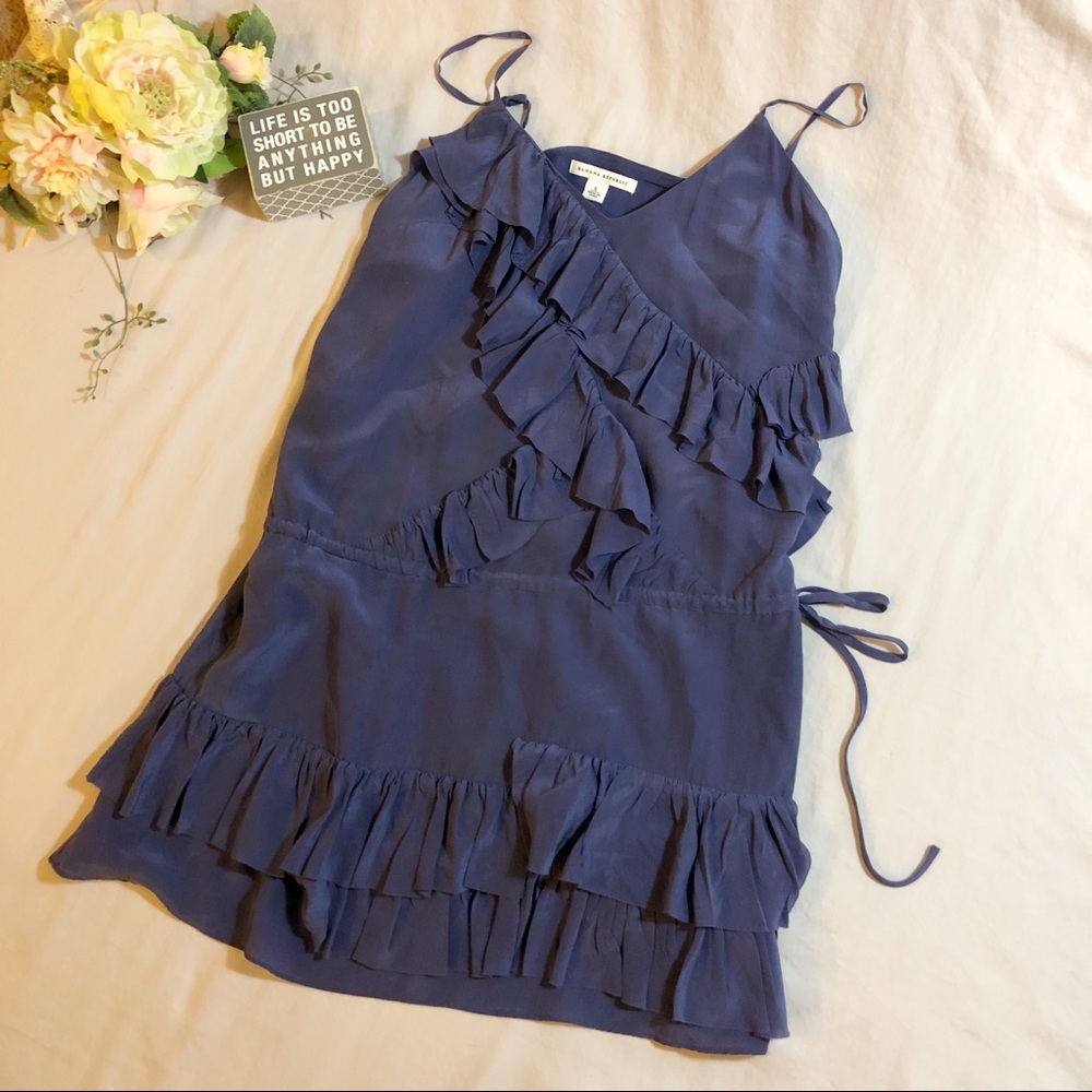 100% Silk Banana Republic Blue Ruffle Tank